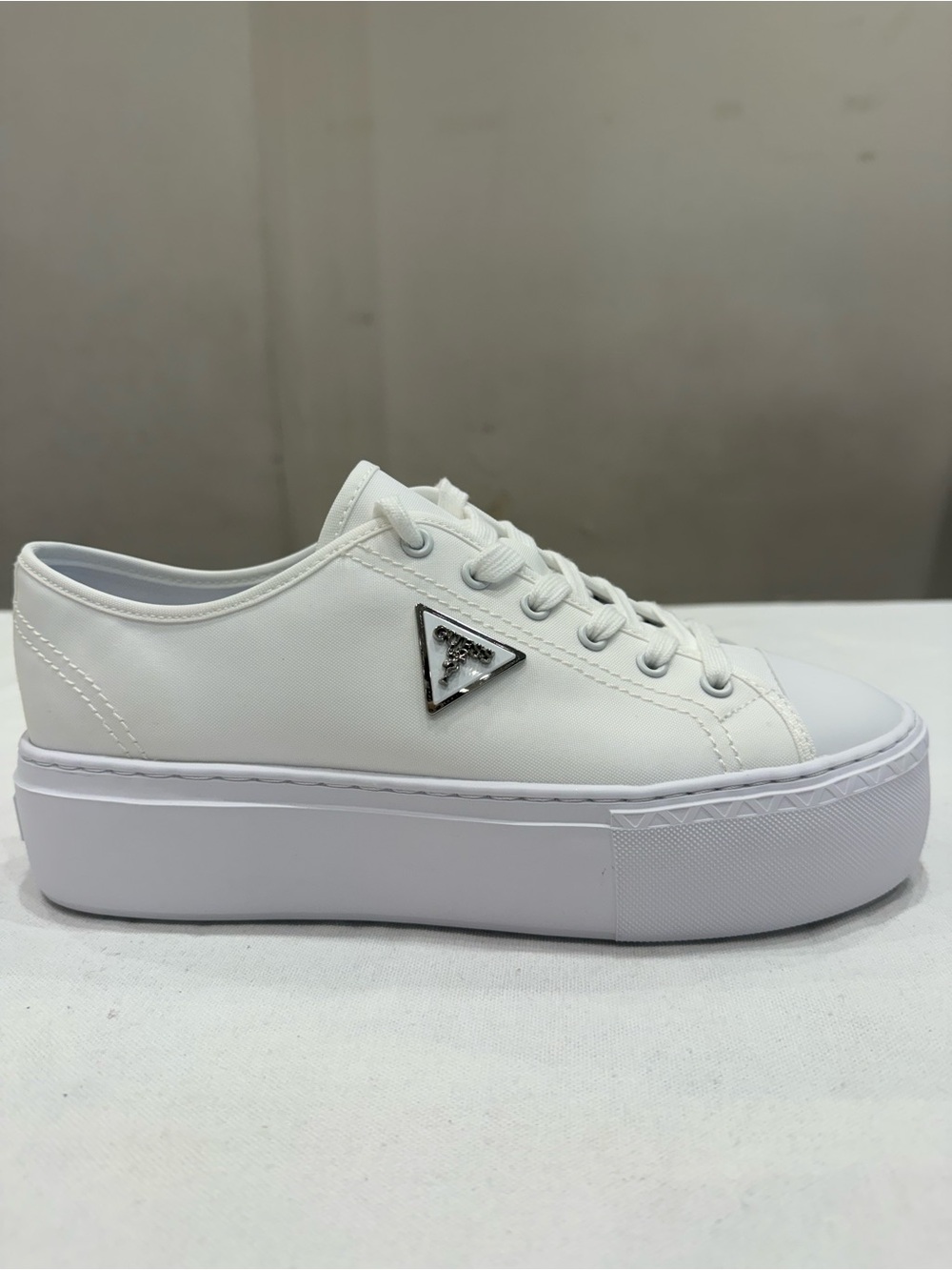 Guess Women's Joezi Low-Top Flatform Sneaker Color White - Picture 2 of 11